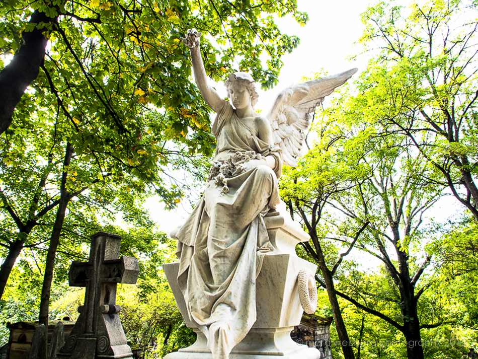 angel, pere lachaise cemetery, paris, photograph, picture