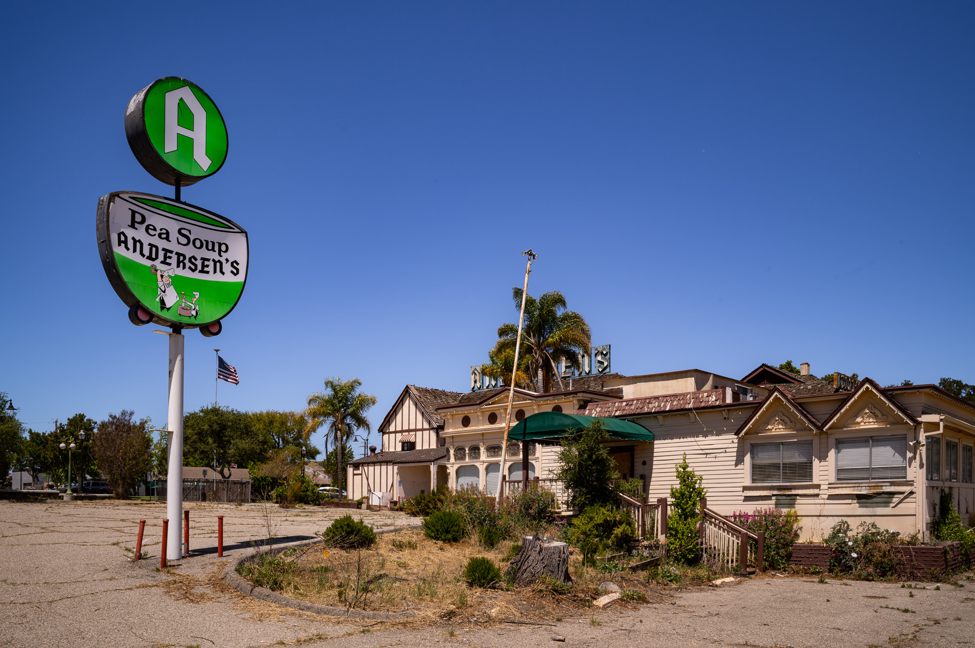Pea Soup Andersen's Buellton